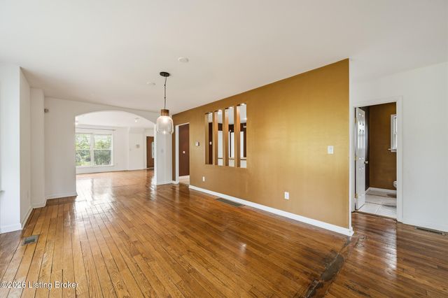 414 Wood Rd, Louisville, KY 40222