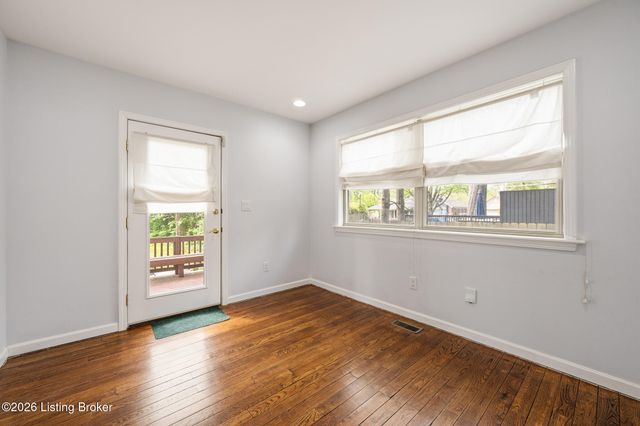 414 Wood Rd, Louisville, KY 40222