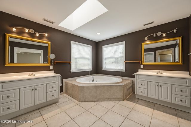 414 Wood Rd, Louisville, KY 40222