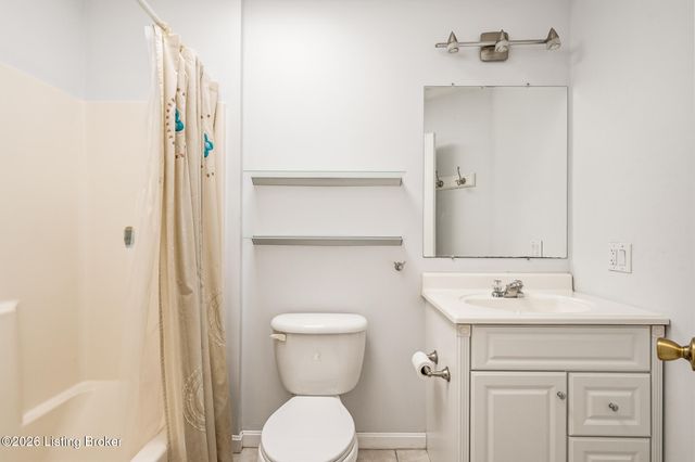 414 Wood Rd, Louisville, KY 40222