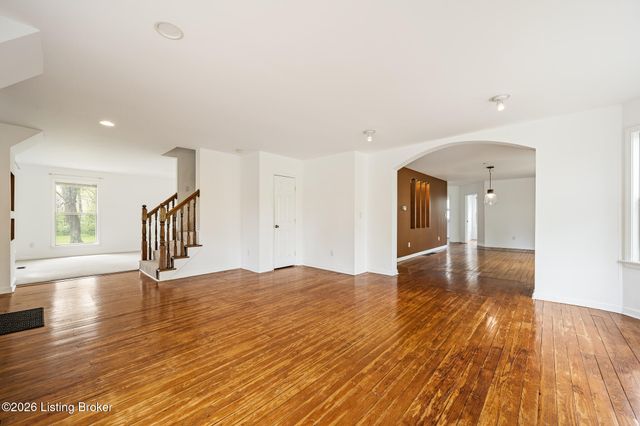 414 Wood Rd, Louisville, KY 40222