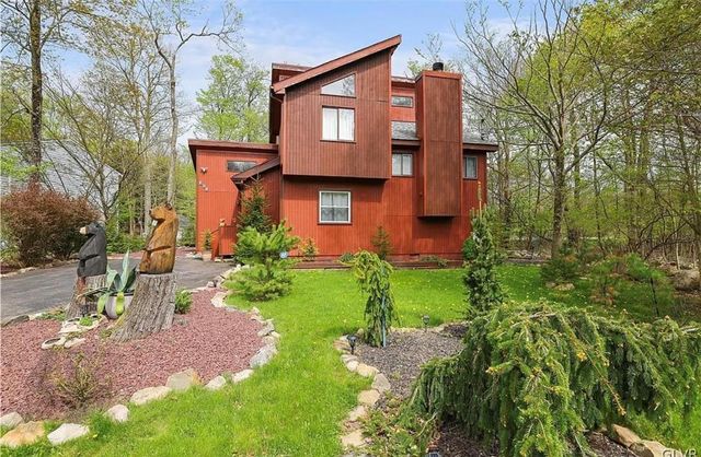 5205 Sundew Terrace, Coolbaugh Twp, PA 18466