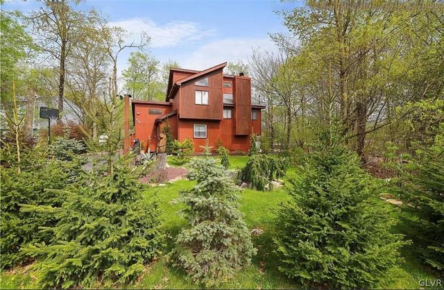 5205 Sundew Terrace, Coolbaugh Twp, PA 18466