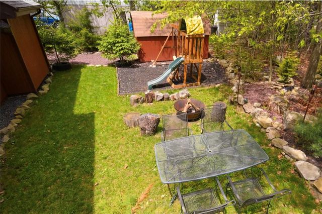 5205 Sundew Terrace, Coolbaugh Twp, PA 18466