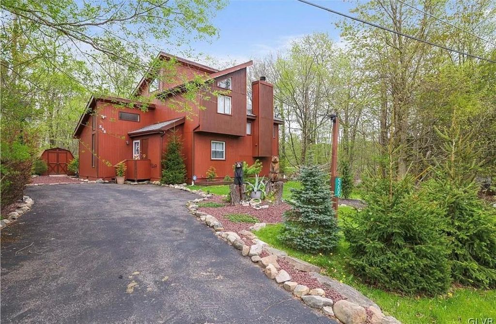 5205 Sundew Terrace, Coolbaugh Twp, PA 18466