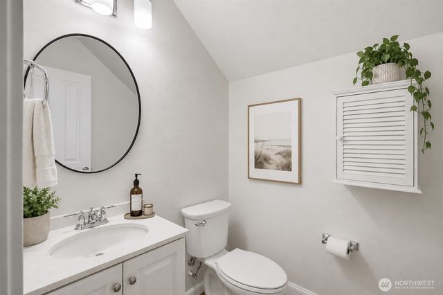 252 245th Place NE, Sammamish, WA 98074