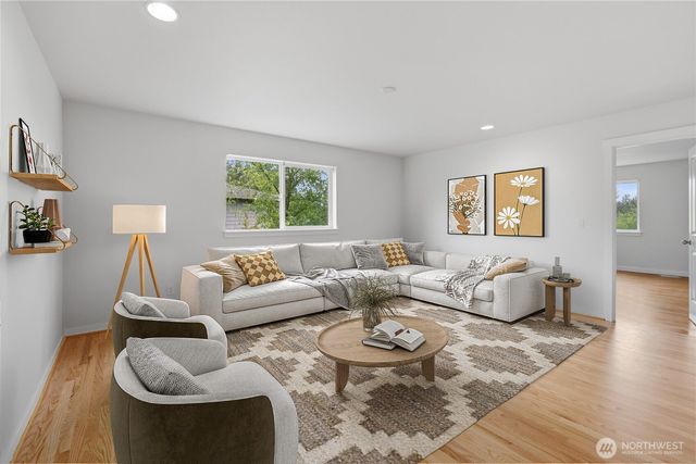 252 245th Place NE, Sammamish, WA 98074