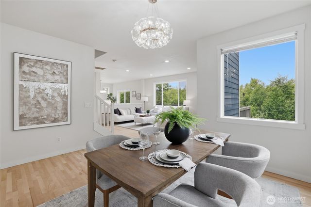 252 245th Place NE, Sammamish, WA 98074