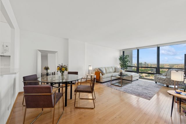 1636 N WELLS Street 3008, Chicago, IL 60614
