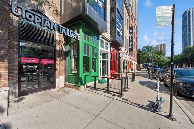 1636 N WELLS Street 3008, Chicago, IL 60614