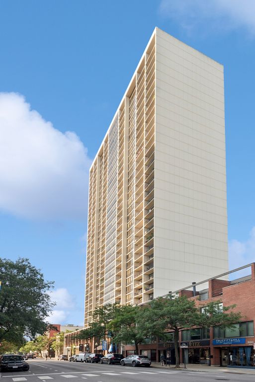1636 N WELLS Street 3008, Chicago, IL 60614