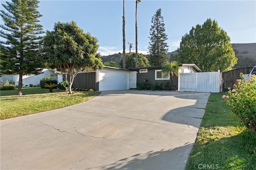 1930 W 9th, Pomona, CA 91766 — photo 3