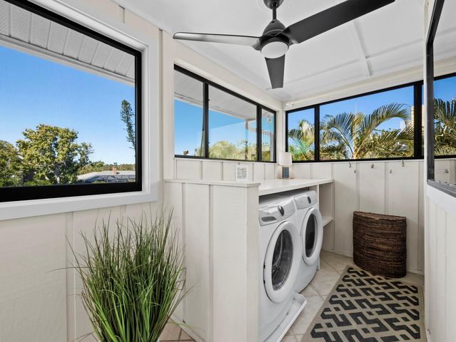 601 NORTON STREET, Longboat Key, FL 34228