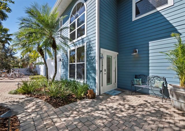 601 NORTON STREET, Longboat Key, FL 34228