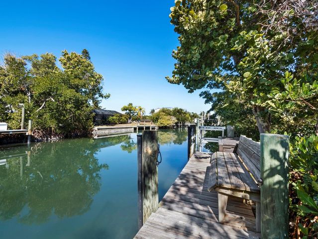 601 NORTON STREET, Longboat Key, FL 34228