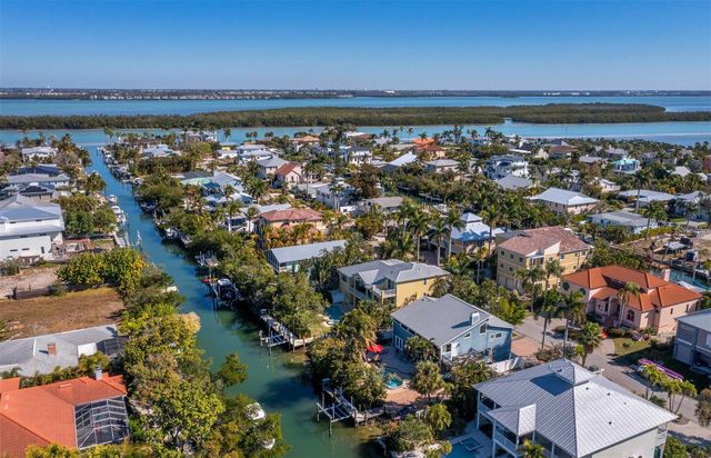 601 NORTON STREET, Longboat Key, FL 34228