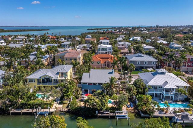 601 NORTON STREET, Longboat Key, FL 34228