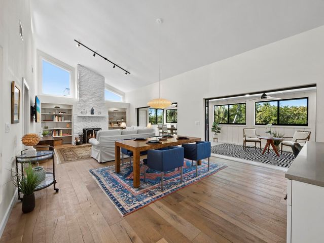 601 NORTON STREET, Longboat Key, FL 34228