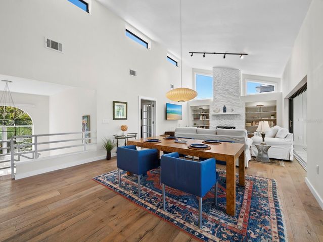 601 NORTON STREET, Longboat Key, FL 34228