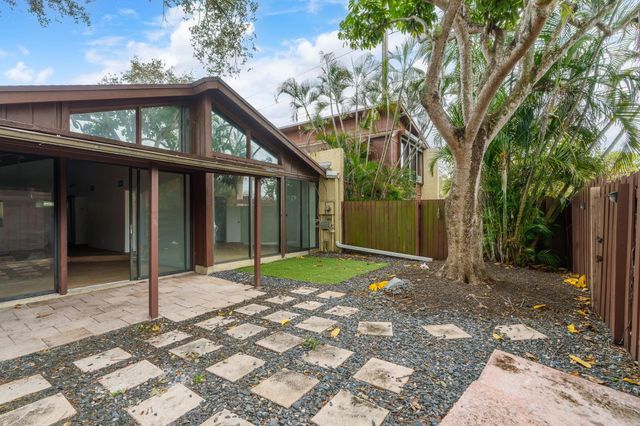 6111 NW 32nd Terrace 6111, Fort Lauderdale, FL 33309