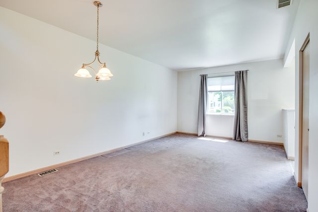 1216 Arapaho Court 1216, Naperville, IL 60540