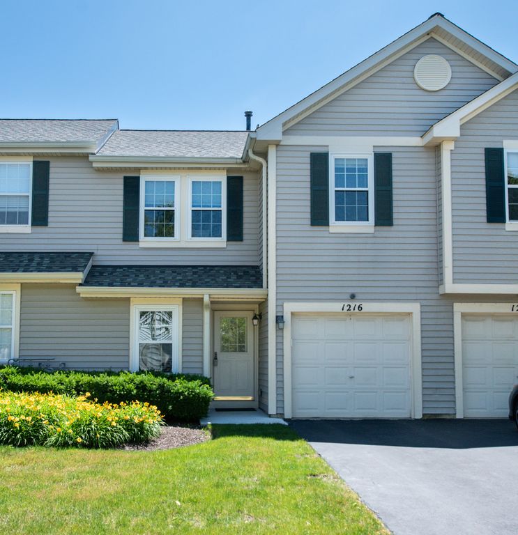 1216 Arapaho Court 1216, Naperville, IL 60540