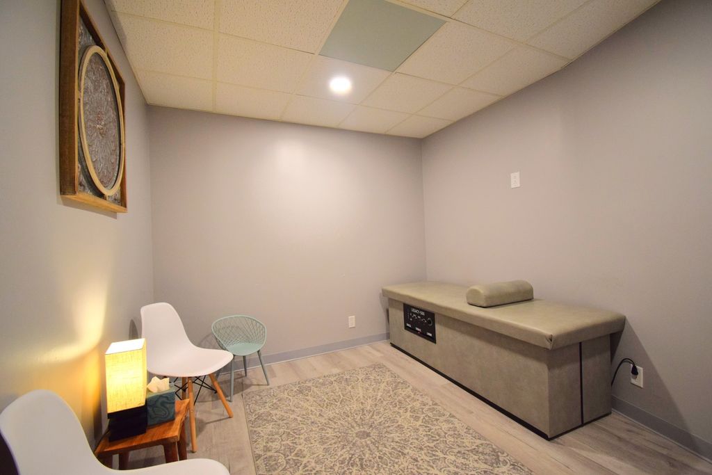 Image 21 of property listing at 1708 Jefferson Avenue, Mt Vernon, IL 62864