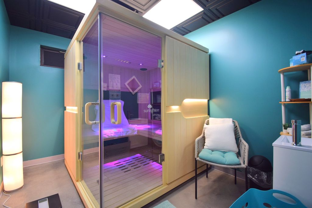 Image 32 of property listing at 1708 Jefferson Avenue, Mt Vernon, IL 62864