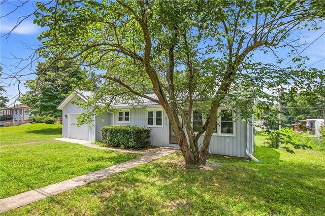 614 Wellington Street, Richmond, MO 64085