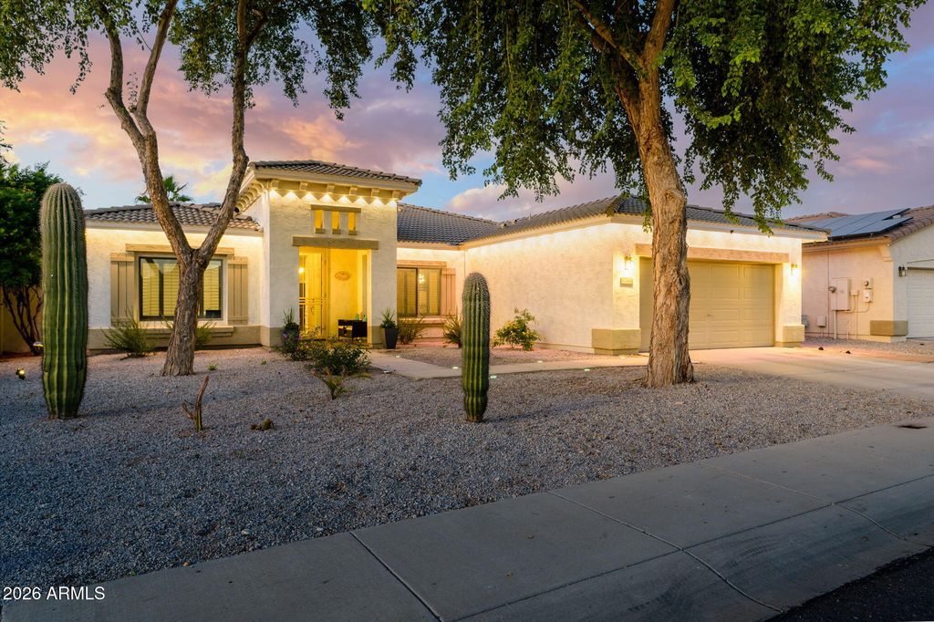 17760 W IVY Lane, Surprise, AZ 85388 — exterior