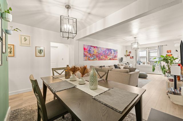 3720 87th St Apt 2G, New York City, NY 11372