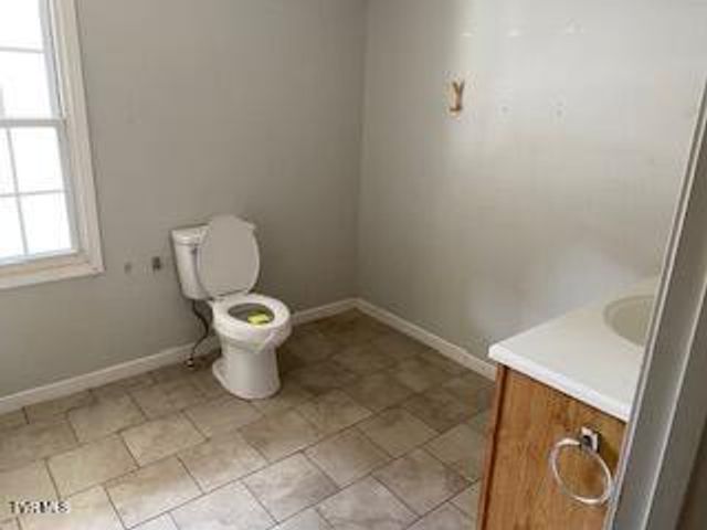 167 Bill Lewis Road, Elizabethton, TN 37643