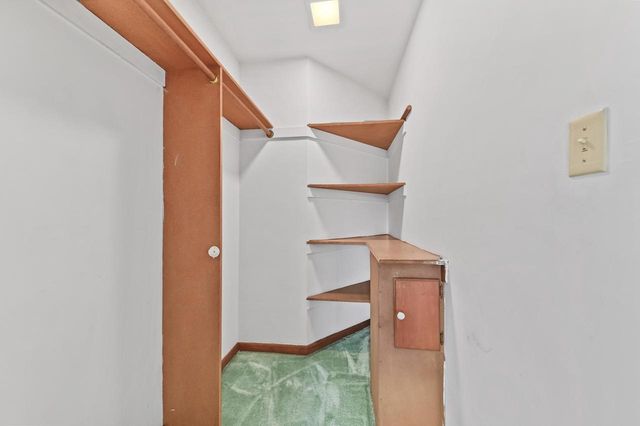 8027 W Woodland AVENUE, Wauwatosa, WI 53213