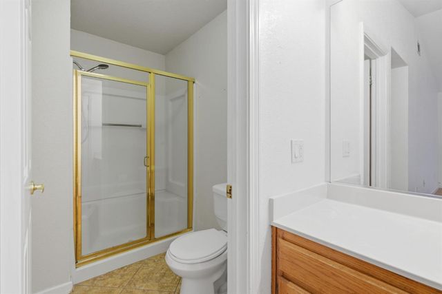 1410 Suellen Dr, Tracy, CA 95376