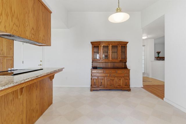 1410 Suellen Dr, Tracy, CA 95376