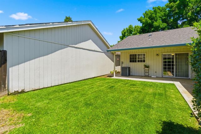 1410 Suellen Dr, Tracy, CA 95376
