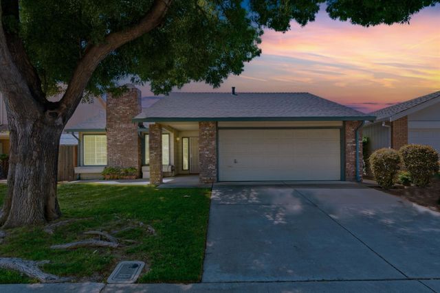 1410 Suellen Dr, Tracy, CA 95376