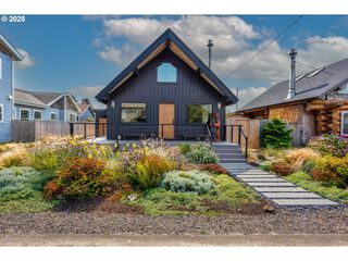 150 MERTON Ln, Manzanita, OR 97130