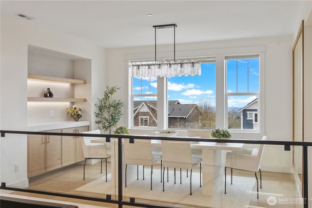 7188 169th Ave SE, Bellevue, WA 98006