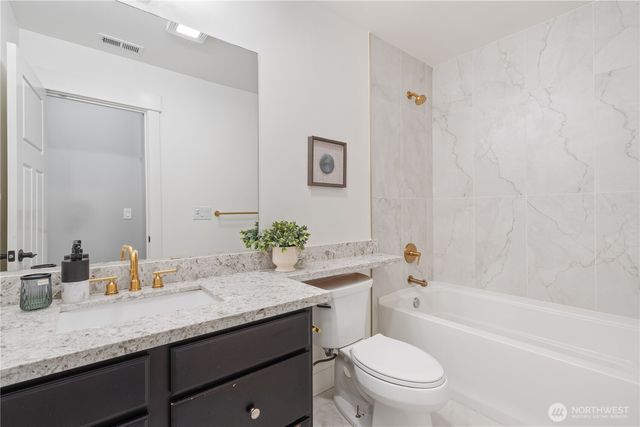 7188 169th Ave SE, Bellevue, WA 98006