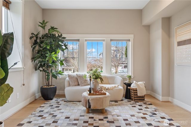 7188 169th Ave SE, Bellevue, WA 98006