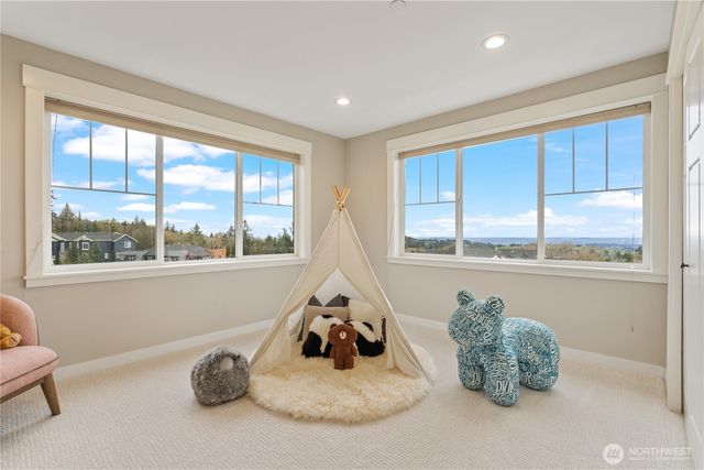 7188 169th Ave SE, Bellevue, WA 98006