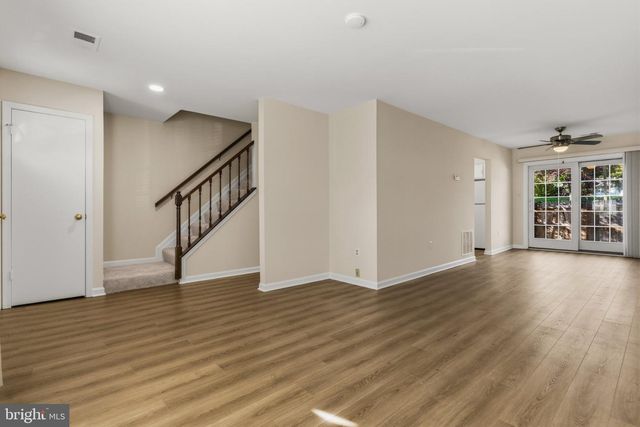2836 LESTER LEE CT, Falls Church, VA 22042