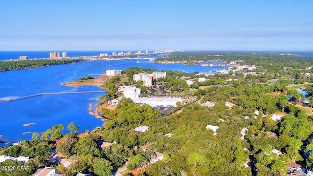 3516 Cottage Cove Lane, Panama City, FL 32408