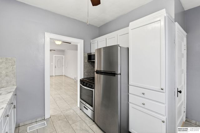 4719 N 36th Avenue, Omaha, NE 68111