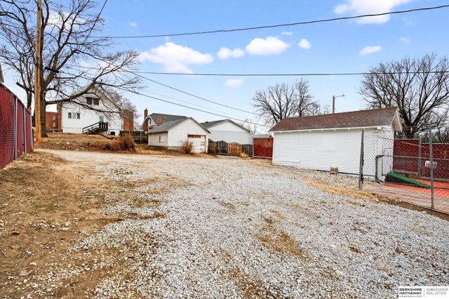 4719 N 36th Avenue, Omaha, NE 68111