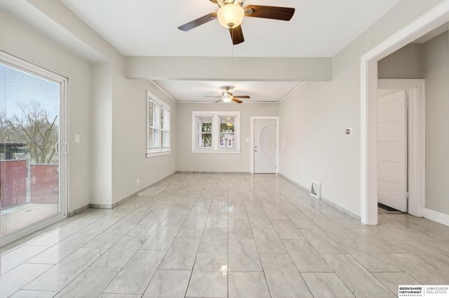 4719 N 36th Avenue, Omaha, NE 68111