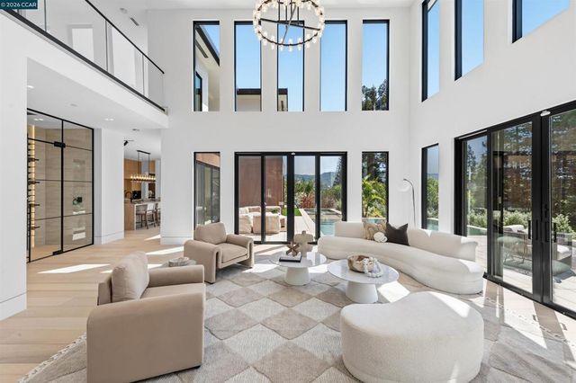 263 Las Quebradas, Alamo, CA 94507