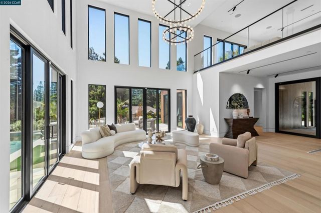 263 Las Quebradas, Alamo, CA 94507