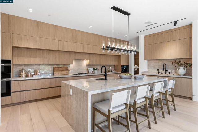 263 Las Quebradas, Alamo, CA 94507